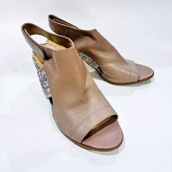 NATURALIZER Zahn snakeskin leather heels  sandals - Picture 3 of 7